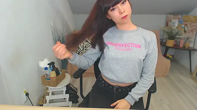 MayaWill online show from November 27, 3:03 pm