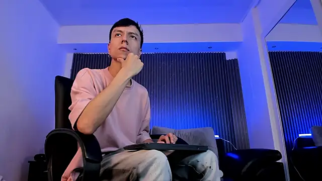 Bastthianxxx online show from November 29, 7:50 pm