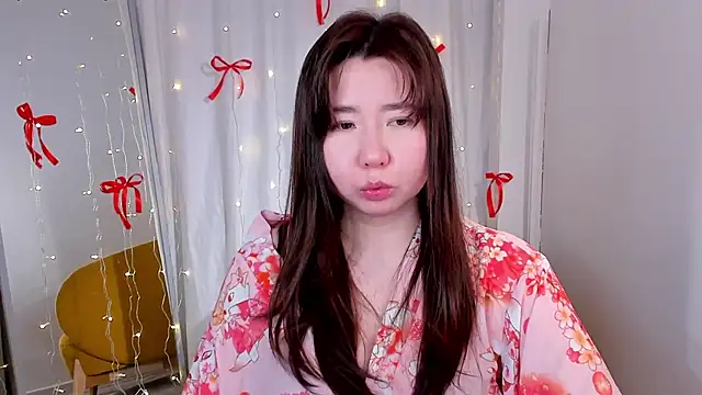 Snapshot of spicy_pie_ chatting on December 3, 5:59 am spicy pie online show from December 3, 5:59 am