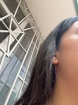 Mia fiire online show from March 26, 6:57 pm