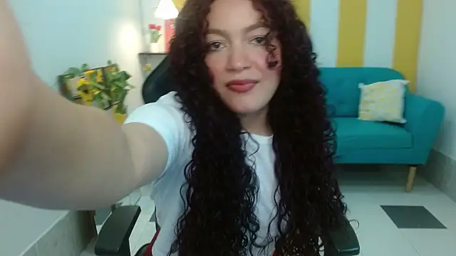 zahira1 online show from December 18, 5:41 pm