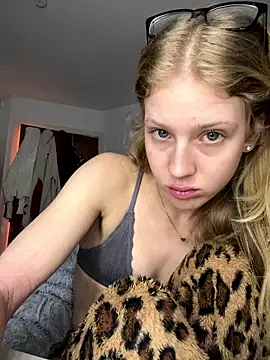 RosieLovexoxx online show from January 15, 3:16 pm