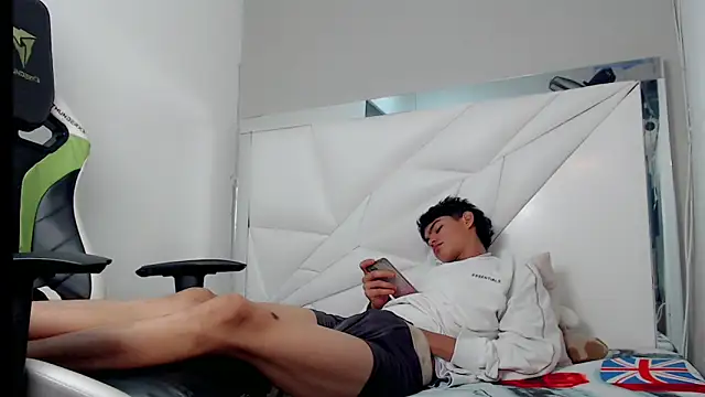 Lil babyyy  online show from December 22, 3:47 am