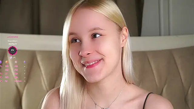 AunclreaVache online show from February 14, 2:36 pm