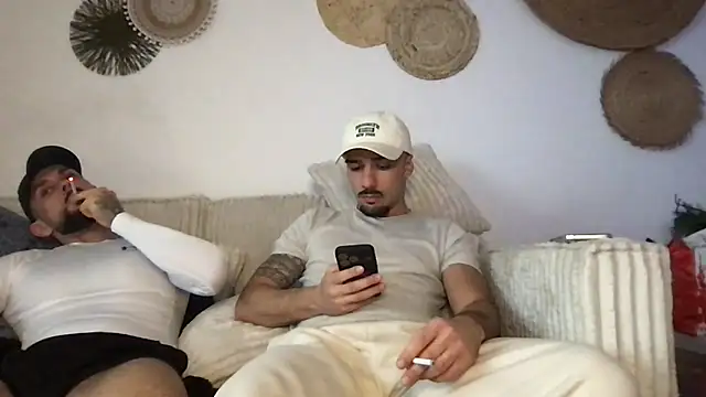 lorenzoca9897 online show from January 18, 12:42 pm