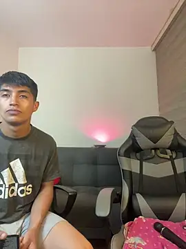 Snapshot of Amy_sweet1 chatting on November 28, 6:32 pm Amy sweet1 online show from November 28, 6:32 pm