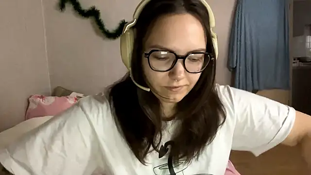 KerriMcbreen online show from January 7, 3:31 am