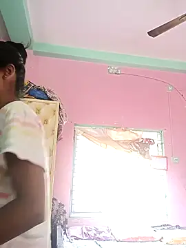 Cute diya023 online show from April 12, 3:22 am