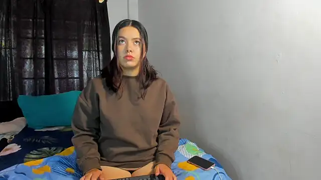 Honey sexy30 online show from May 20, 2:01 pm