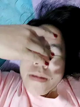 Snapshot of xxdreamgirl69 chatting on February 22, 8:46 am xxdreamgirl69 online show from February 22, 8:46 am