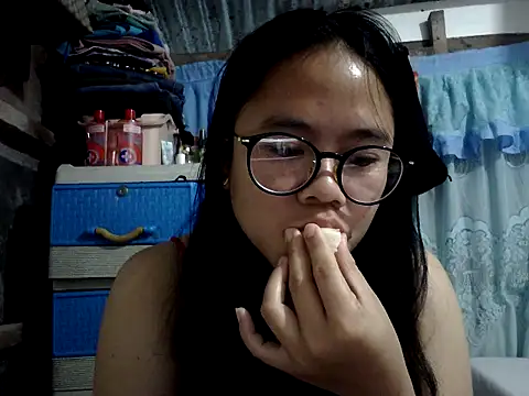 xxdreamgirl69 online show from March 16, 10:03 pm