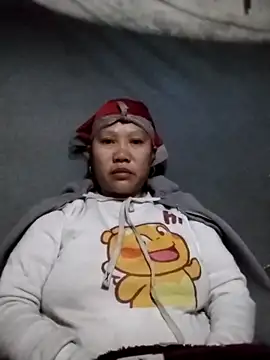 Snapshot of LeoPet2x chatting on January 6, 8:23 pm LeoPet2x online show from January 6, 8:23 pm