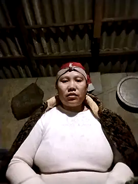 Snapshot of LeoPet2x chatting on January 15, 4:22 pm LeoPet2x online show from January 15, 4:22 pm