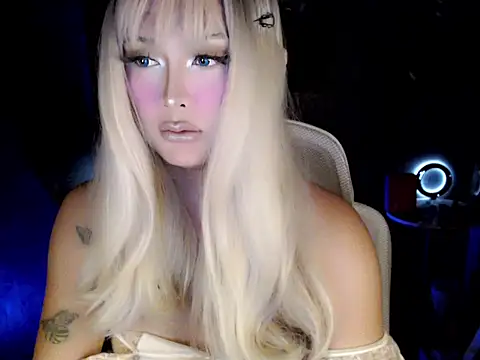 urfuckingdoll69 online show from July 12, 8:16 am