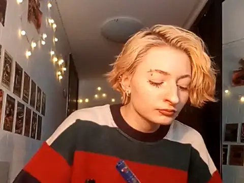 AmyGrok online show from November 28, 11:46 am