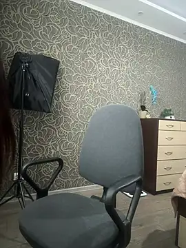 Sweet little gir online show from April 2, 8:45 am