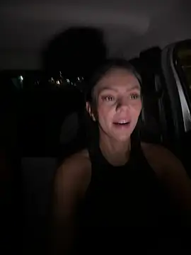 SofhiaTaylor online show from January 11, 1:32 am