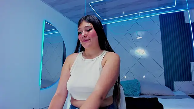 AngieG02  online show from January 10, 2:57 am