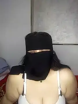 lolotheone online show from April 11, 1:43 am