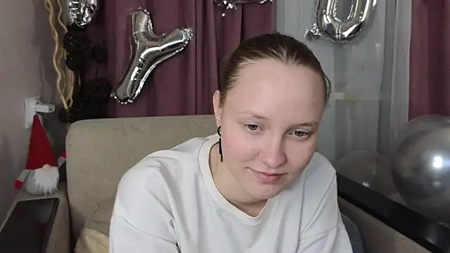 Snapshot of BibiStapler chatting on February 22, 8:07 pm BibiStapler online show from February 22, 8:07 pm