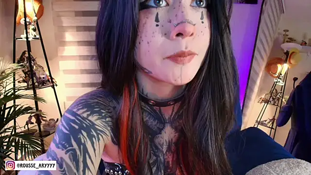 AryRousse online show from June 18, 3:18 am
