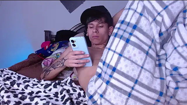 Jake beach  online show from March 10, 7:13 am