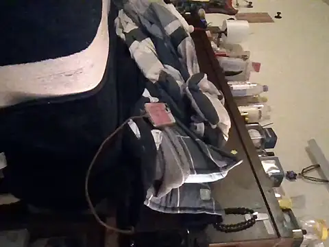 ilove90123 online show from April 10, 7:07 pm