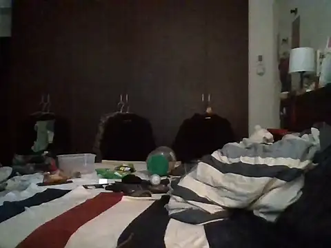 ilove90123 online show from April 13, 6:52 am