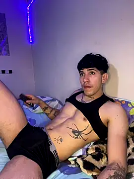 wil hot online show from December 18, 3:34 am