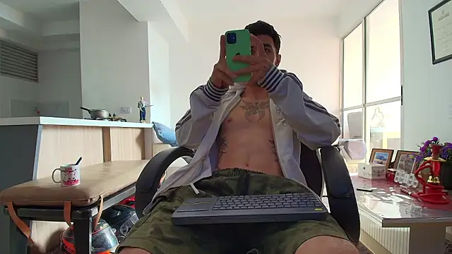 liorvante online show from February 10, 1:15 pm