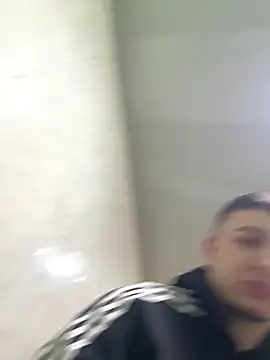 Liam jones10 online show from December 16, 4:17 am