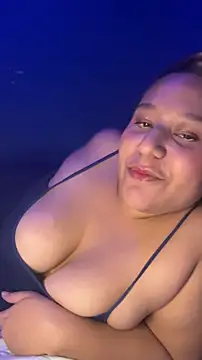 Kittysweet2001 online show from June 10, 12:11 am