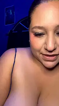 Kittysweet2001 online show from July 3, 3:13 am