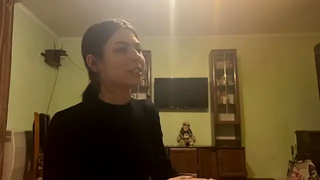 stealurheartgirl online show from December 2, 6:25 pm