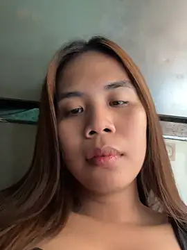 Margaux4U online show from April 12, 7:24 am