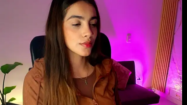 Julieta-8 online show from April 18, 4:05 am