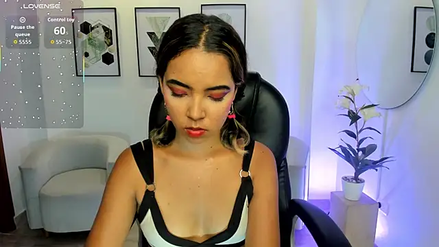 alana martiins online show from March 29, 7:36 pm