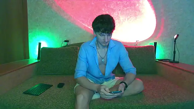 Snapshot of mr_Love_Anders chatting on December 19, 11:39 am mr Love Anders online show from December 19, 11:39 am