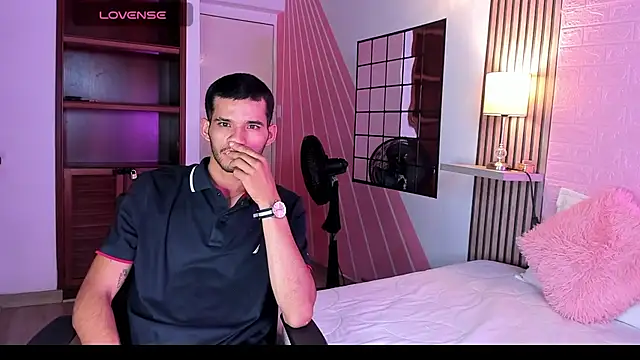 dear lover1 online show from December 4, 11:30 am