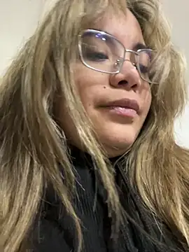 Lindalatina2001 online show from July 3, 2:51 am