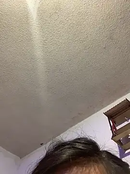 Snapshot of Arely-L1 chatting on February 27, 6:46 am Arely-L1 online show from February 27, 6:46 am