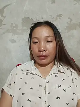 Snapshot of Evelyn-n chatting on July 29, 12:36 pm Evelyn-n online show from July 29, 12:36 pm