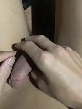 anh-soi123 online show from April 8, 11:37 pm