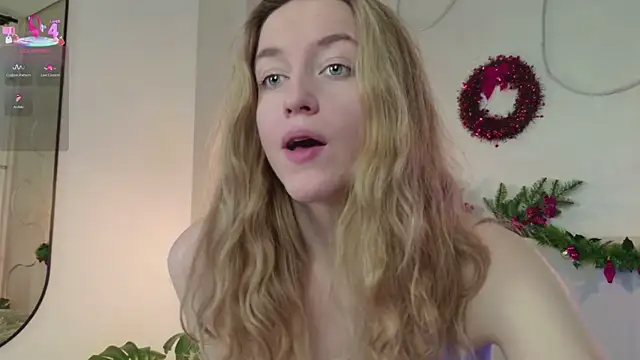 SoftDreamer online show from December 14, 2:22 pm