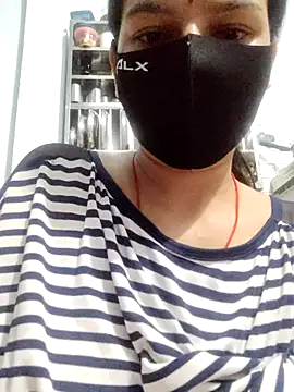 RADHIKA-1143 online show from December 4, 6:38 pm