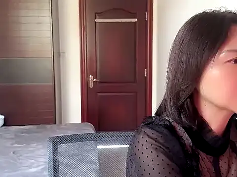 A-ZJunn online show from December 1, 6:40 am