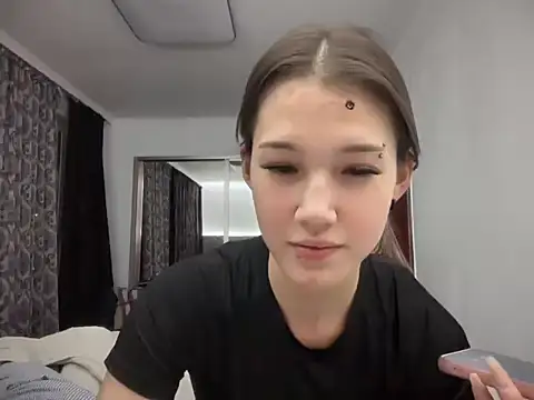 Snapshot of lilXdomii chatting on December 4, 6:38 pm lilXdomii online show from December 4, 6:38 pm