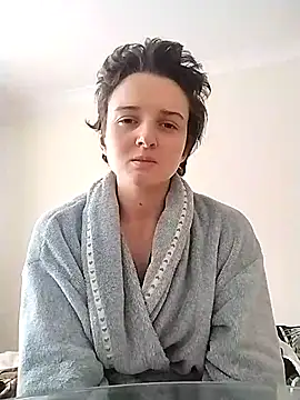 Amy01112 online show from April 18, 4:55 pm