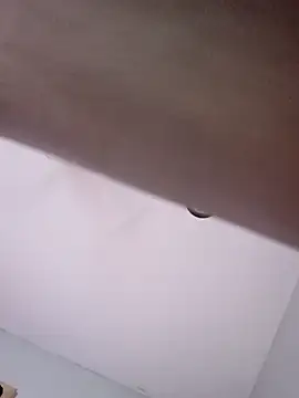 Lalin2323 online show from March 25, 12:16 am