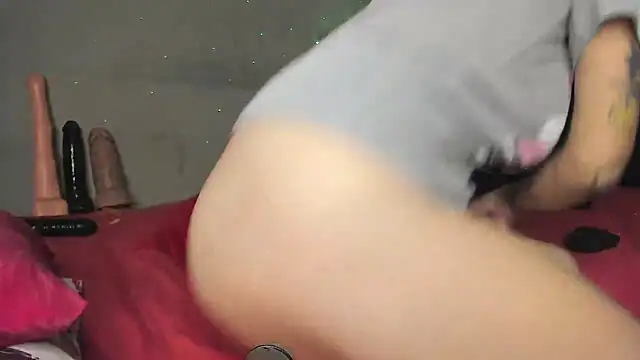 Shadia Squirt online show from November 5, 10:54 pm